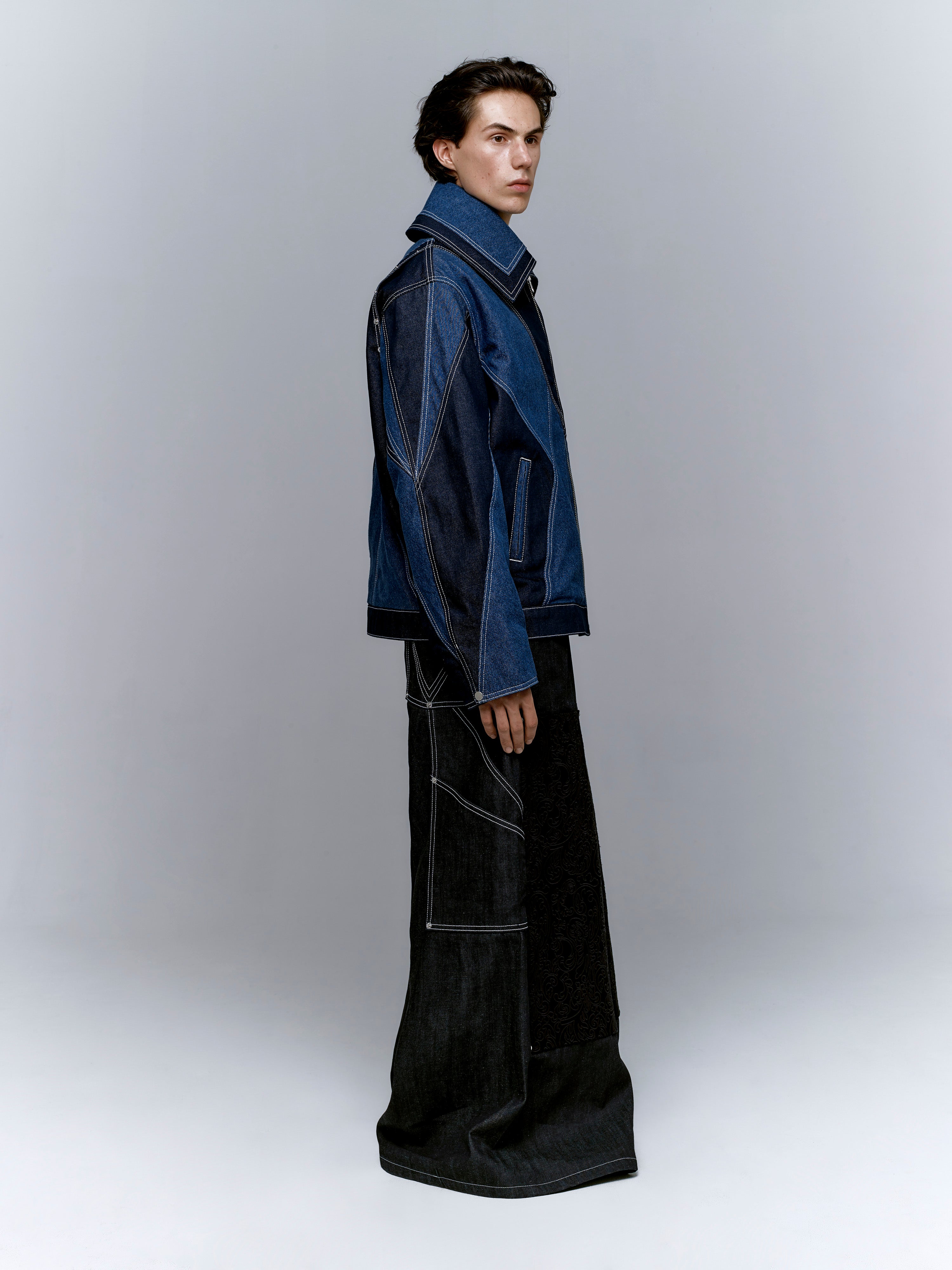 TWO-TONED V JACKET — The Aligned